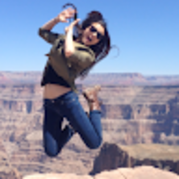 emilie_hong
